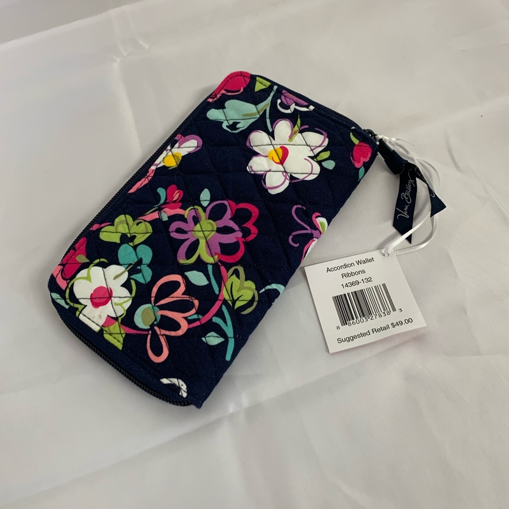 Vera Bradley wallet